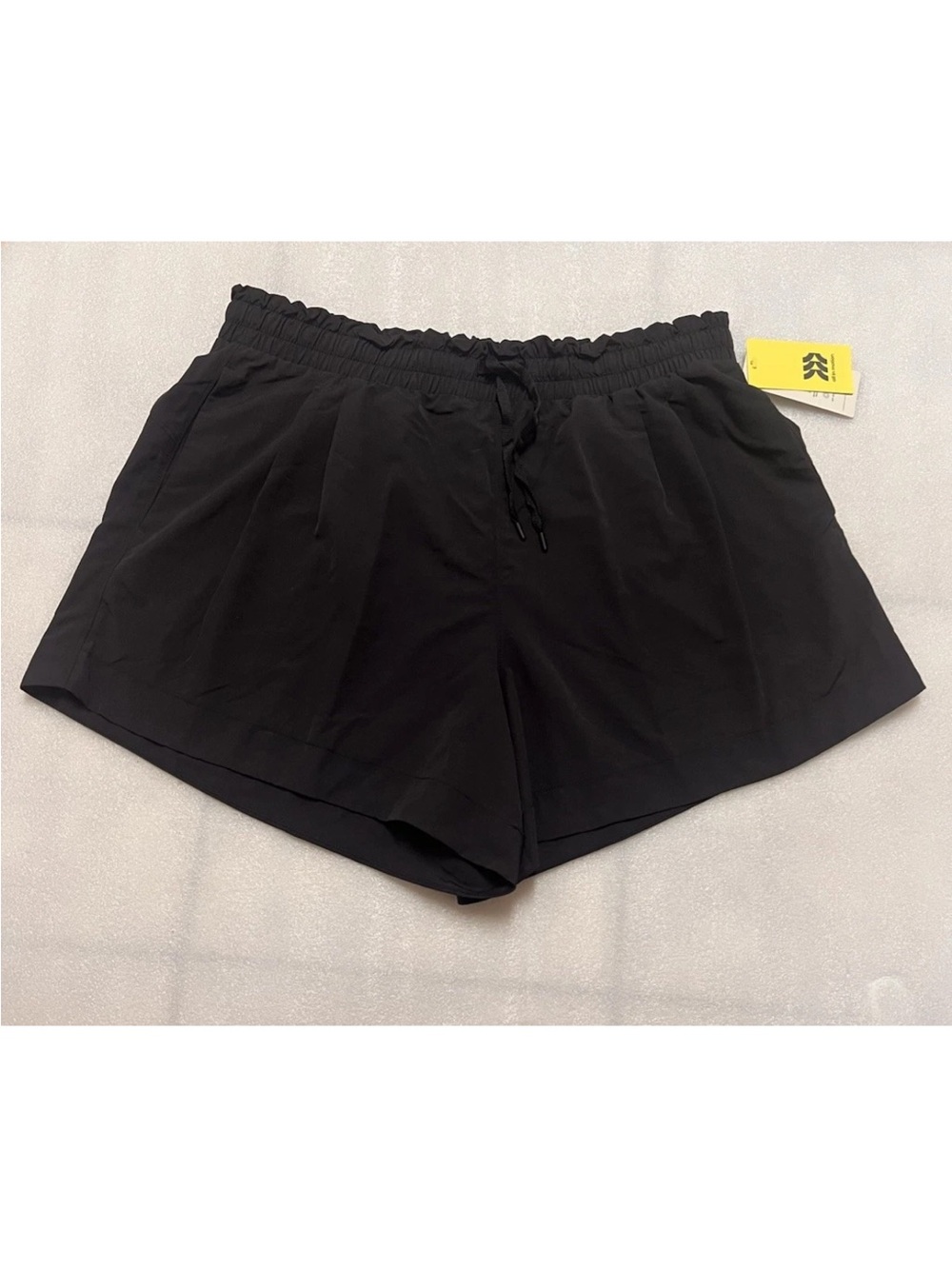 Women's Active Light High-Rise Shorts  All In Motion Size L